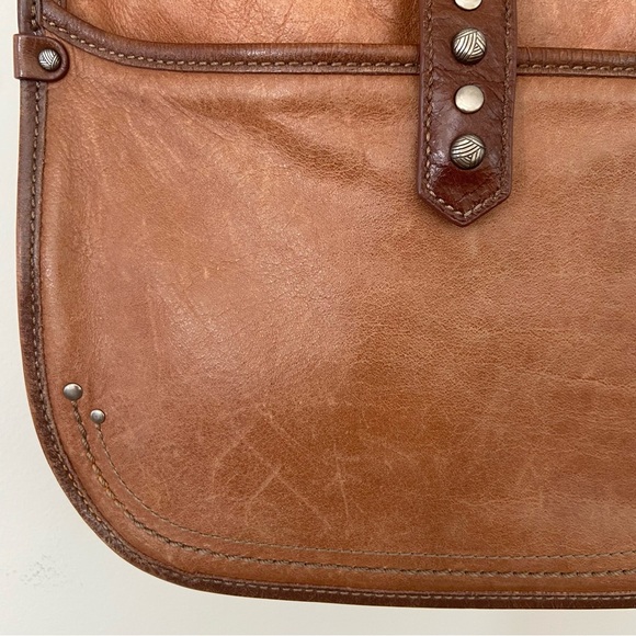 The Sak Crossbody Purse Tan Leather Adjustable Hippie Festival Western Boho - Picture 3 of 15